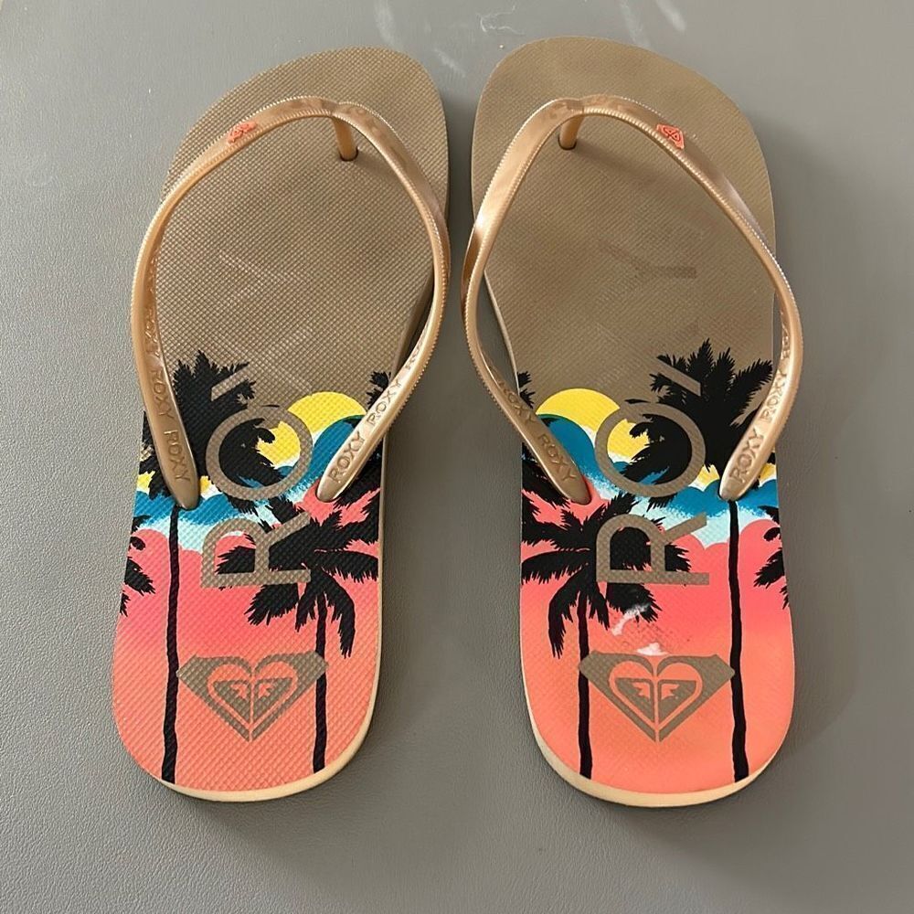 ROXY Gold Flip Flops SIZE 10